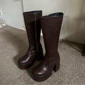 Dollskill dELia’s Vintage Soul Knee High Boots - Chocolate